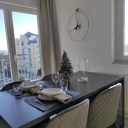 Lullaby Apartment, Moderan Stan Sa Dvije Spavace Sobe I Privatnom Garazom *