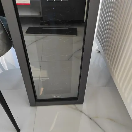 Lullaby Apartment, Moderan Stan Sa Dvije Spavace Sobe I Privatnom Garazom * Bijeljina