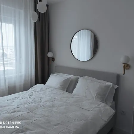 Lullaby Apartment, Moderan Stan Sa Dvije Spavace Sobe I Privatnom Garazom Apartmán