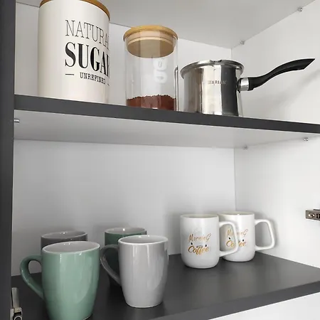 Lullaby Apartment, Moderan Stan Sa Dvije Spavace Sobe I Privatnom Garazom Apartmán