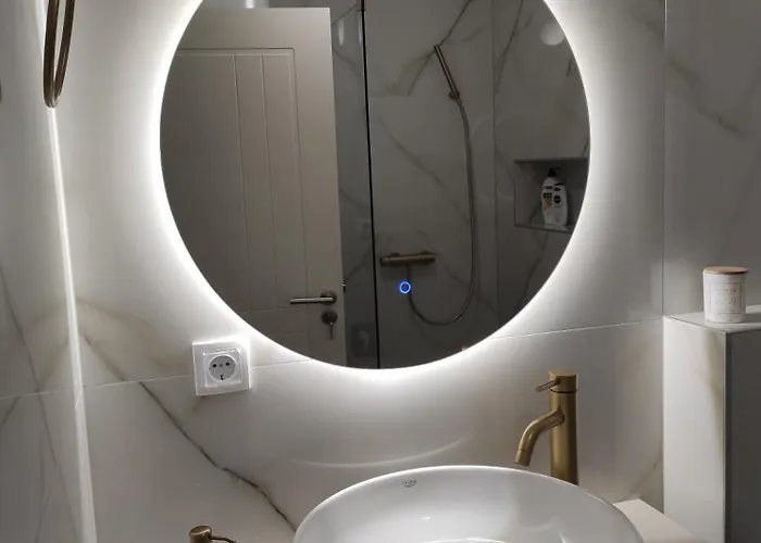 Lullaby - Balcony View & Private Garage * بييلينا