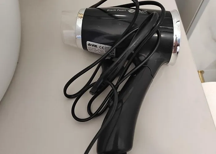 Lullaby - Balcony View & Private Garage شقة