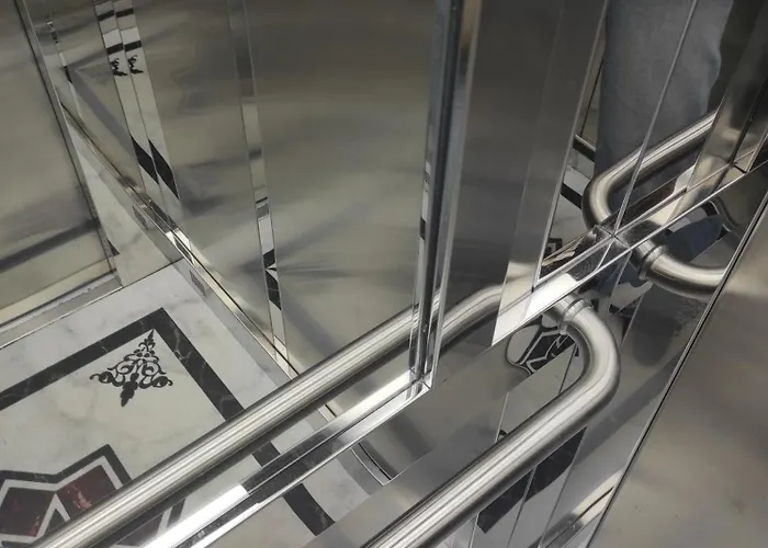 Lullaby - Balcony View & Private Garage * بييلينا