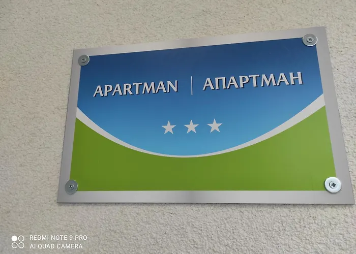 Lullaby - Balcony View & Private Garage شقة *